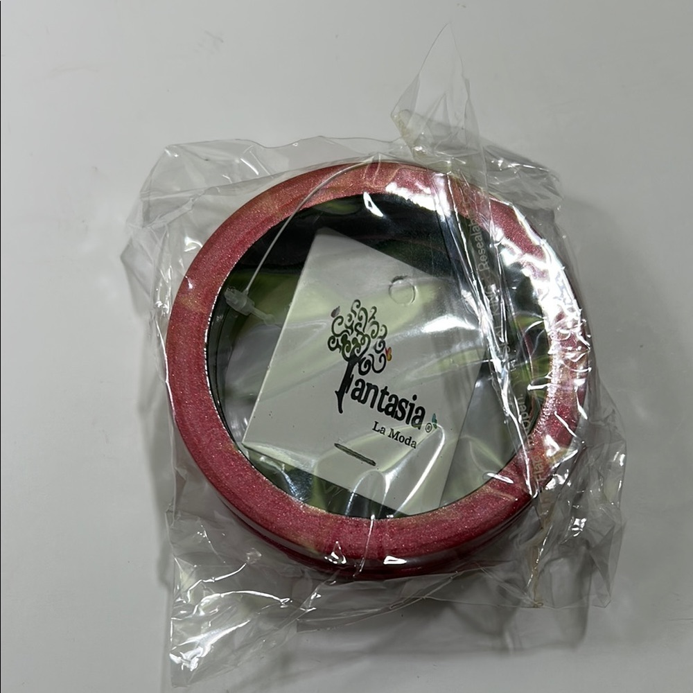 Moda Pink Bangle Accessory - Picture 9 of 16